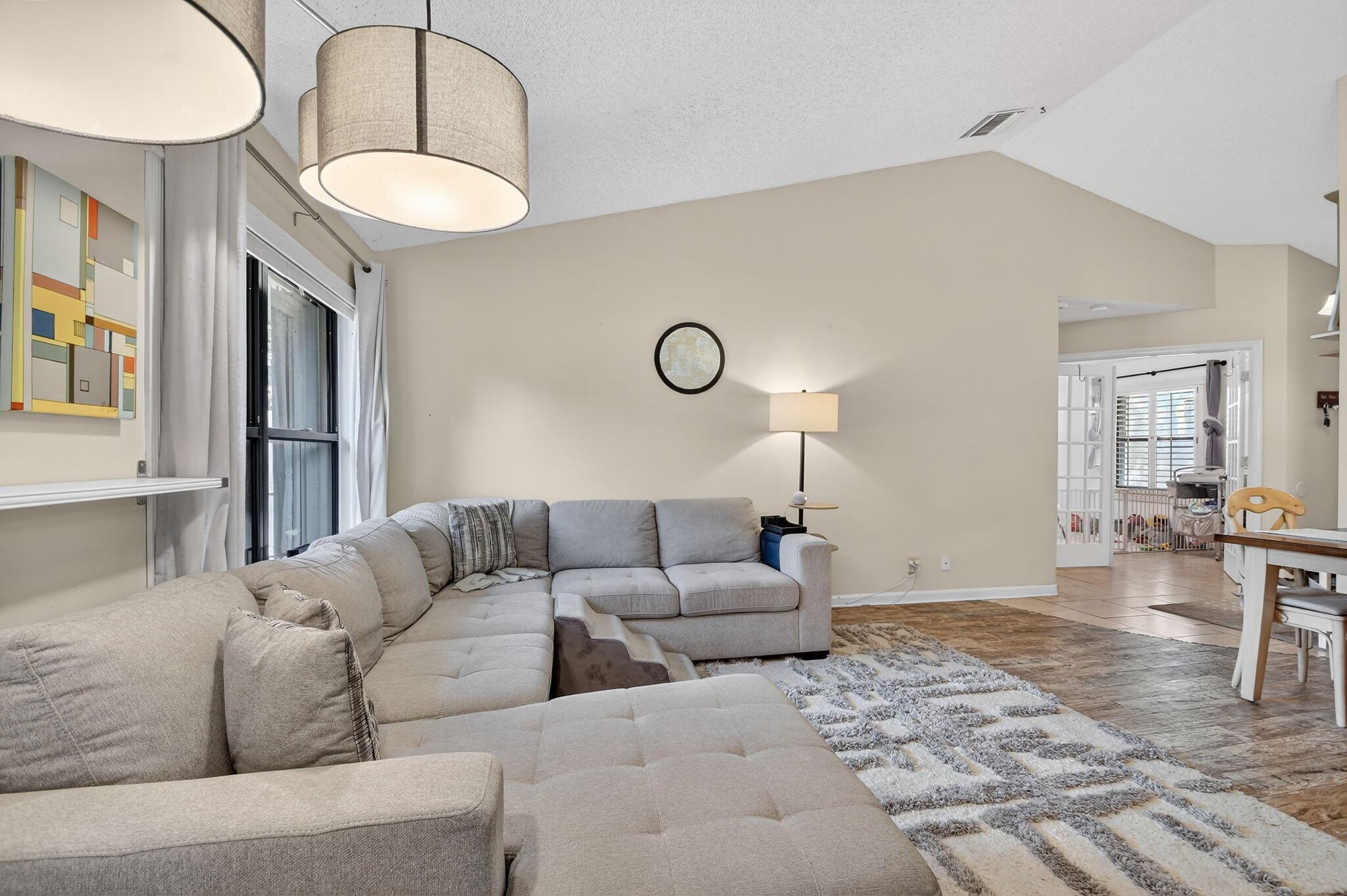 Tradwinds - Residential