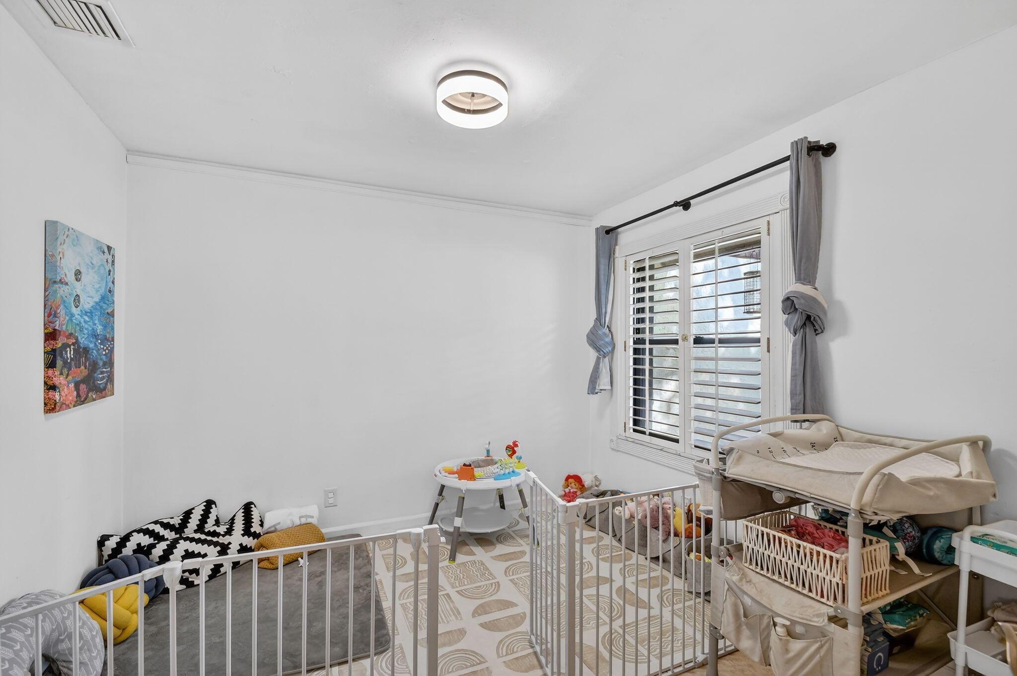 Tradwinds - Residential