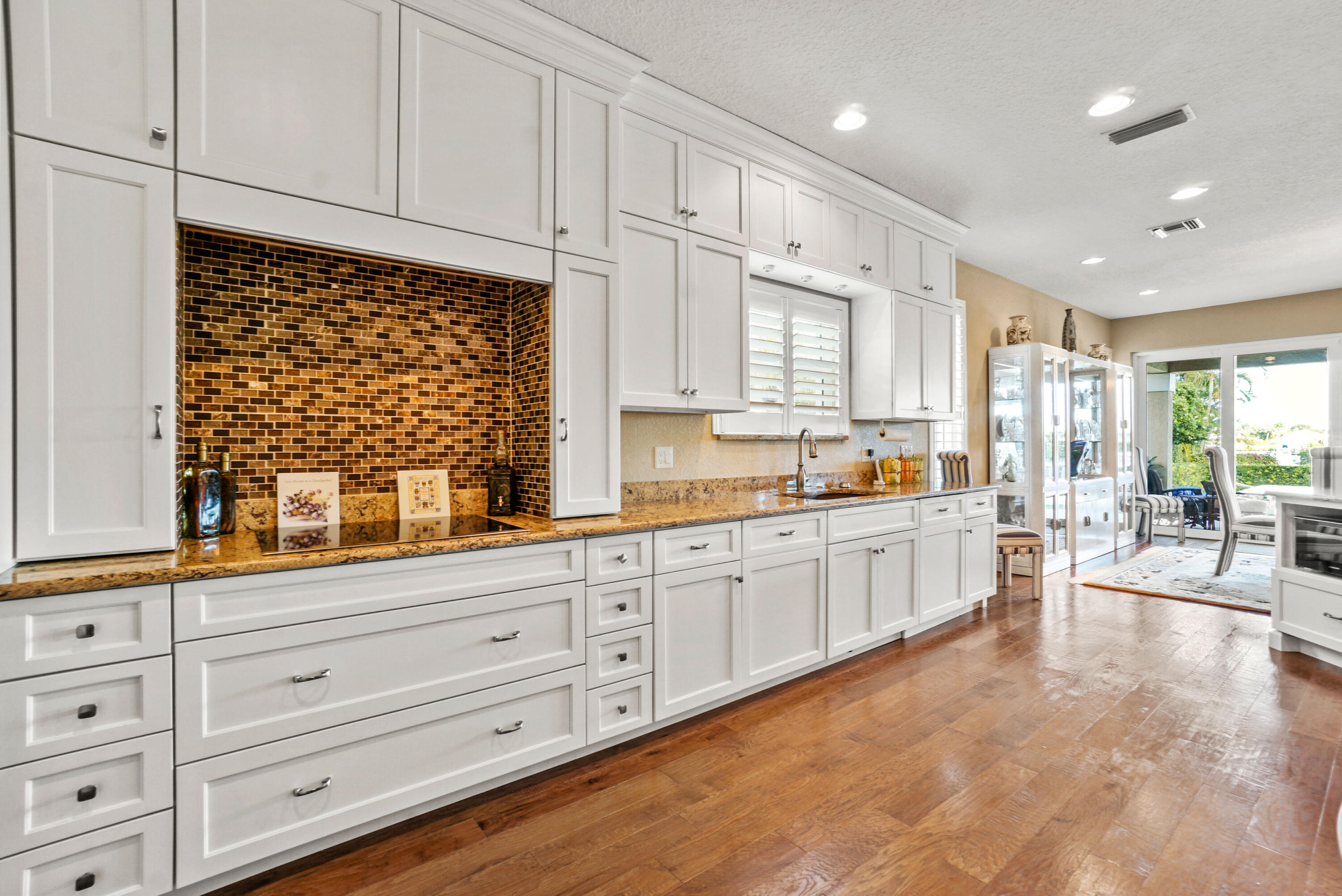 Admirals Cove - Residential