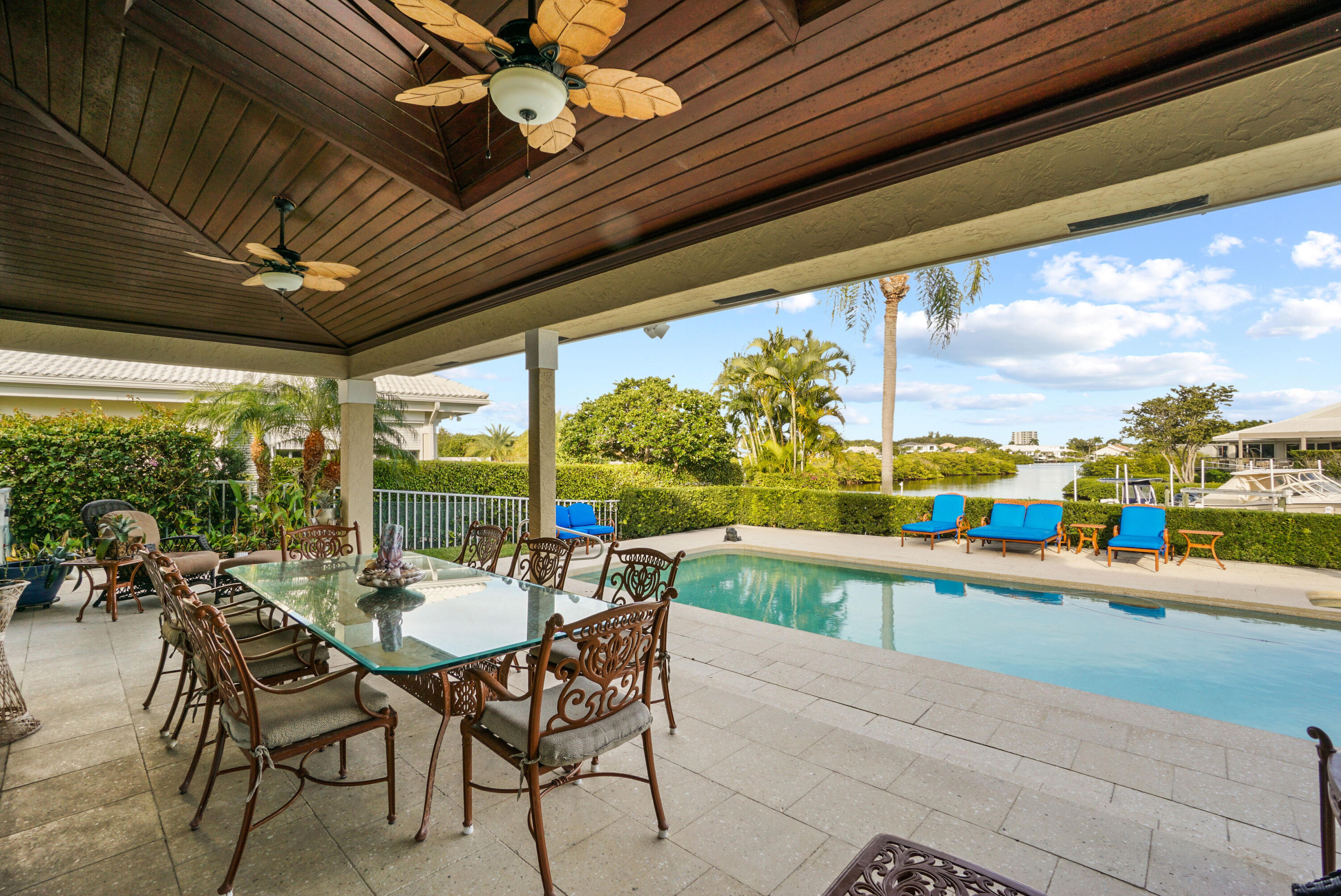 Admirals Cove - Residential