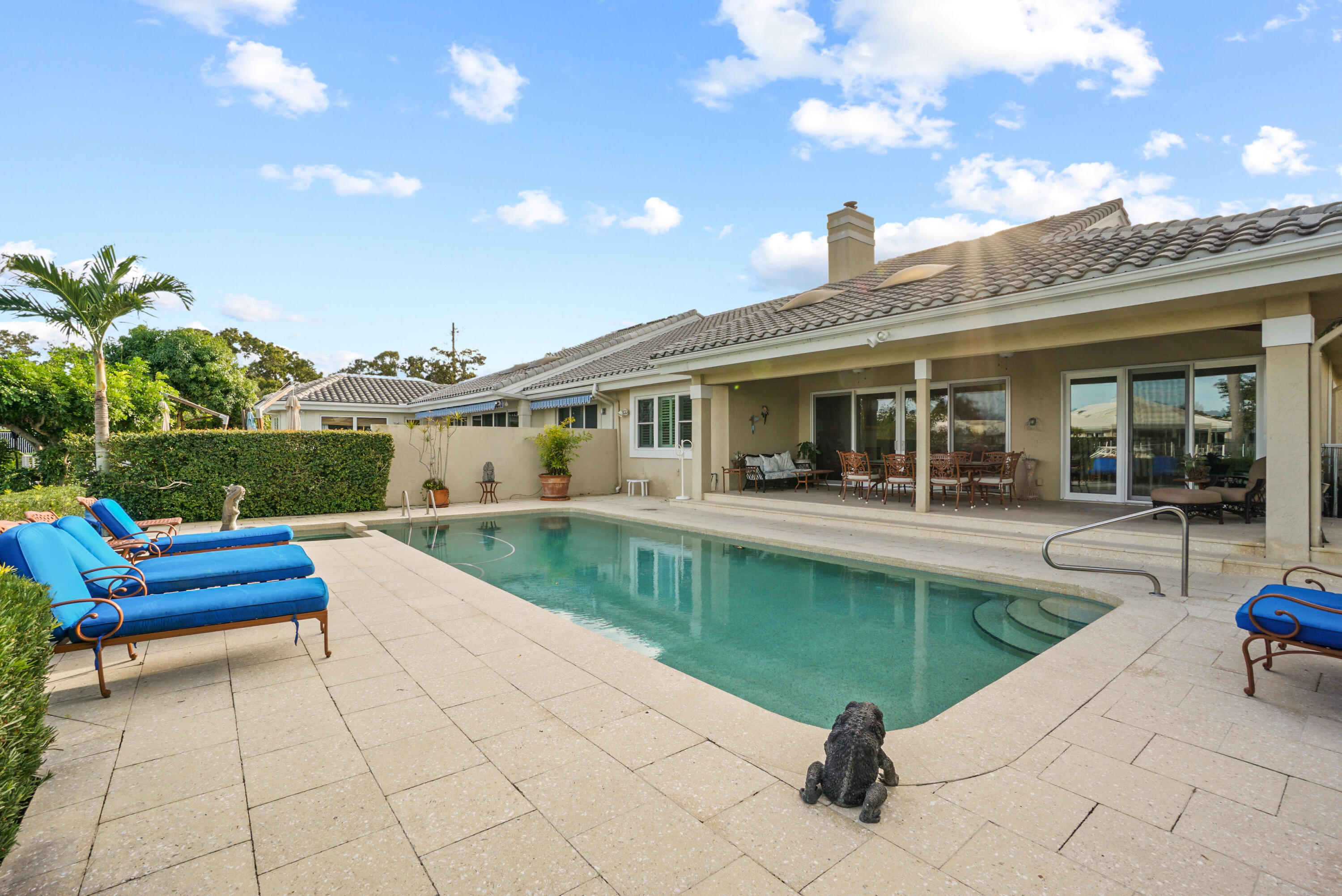 Admirals Cove - Residential