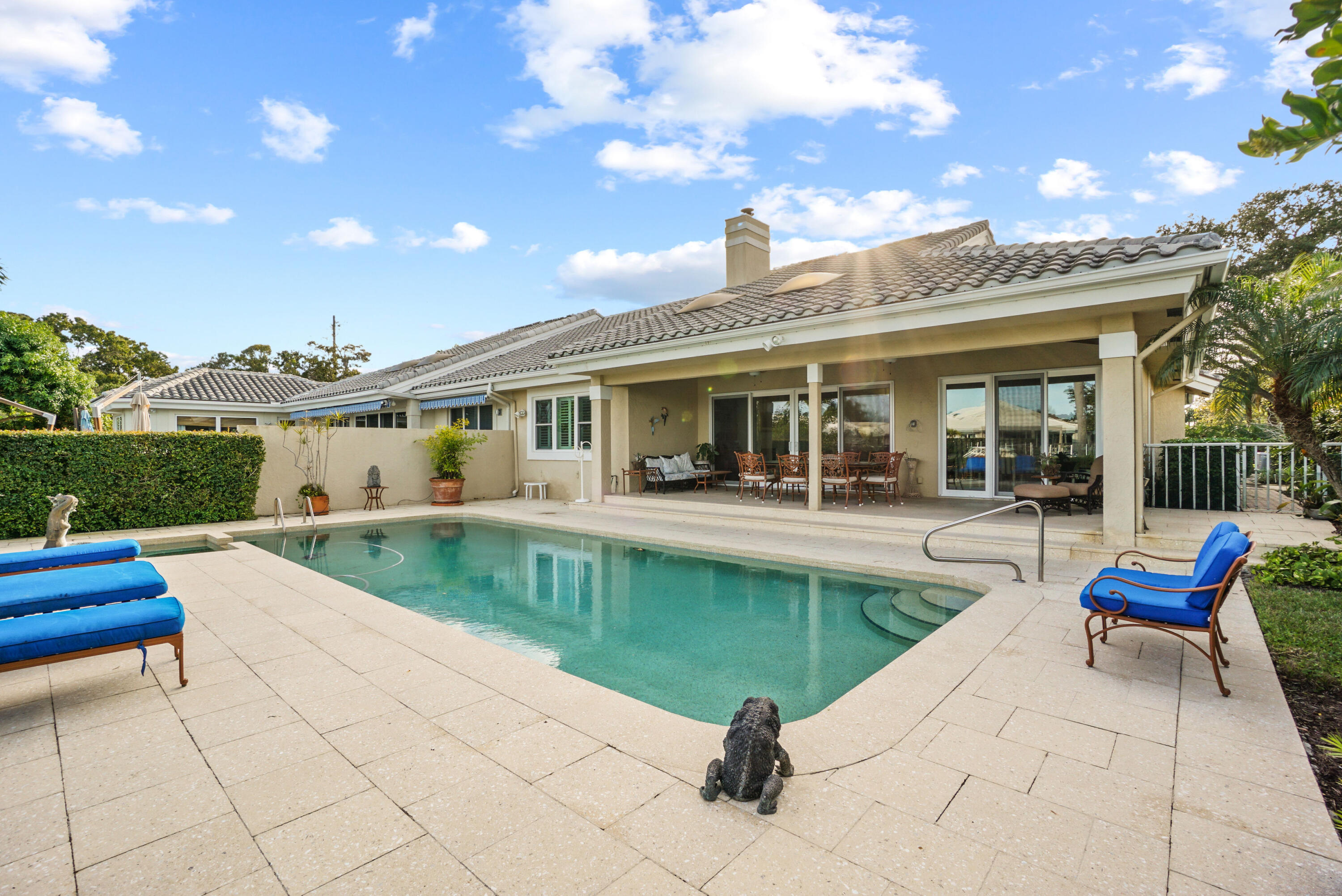 Admirals Cove - Residential