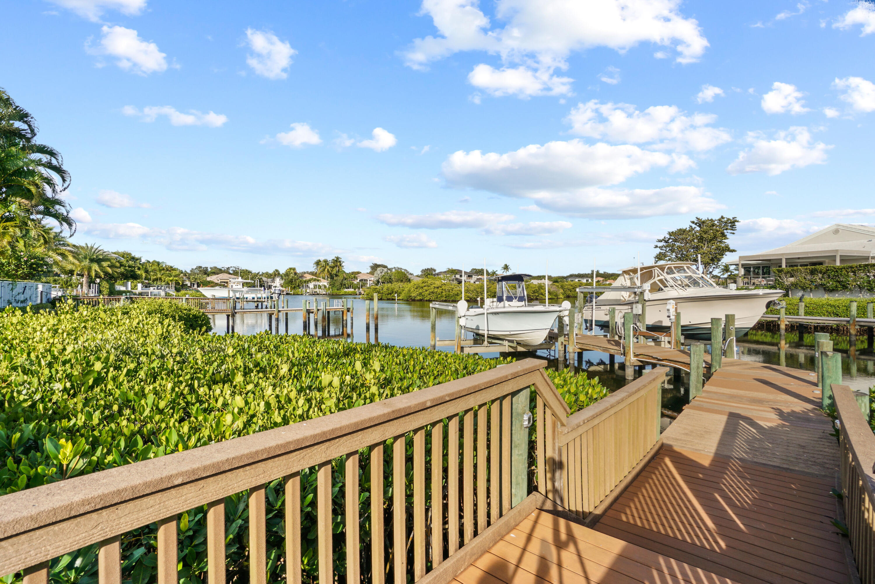 Admirals Cove - Residential