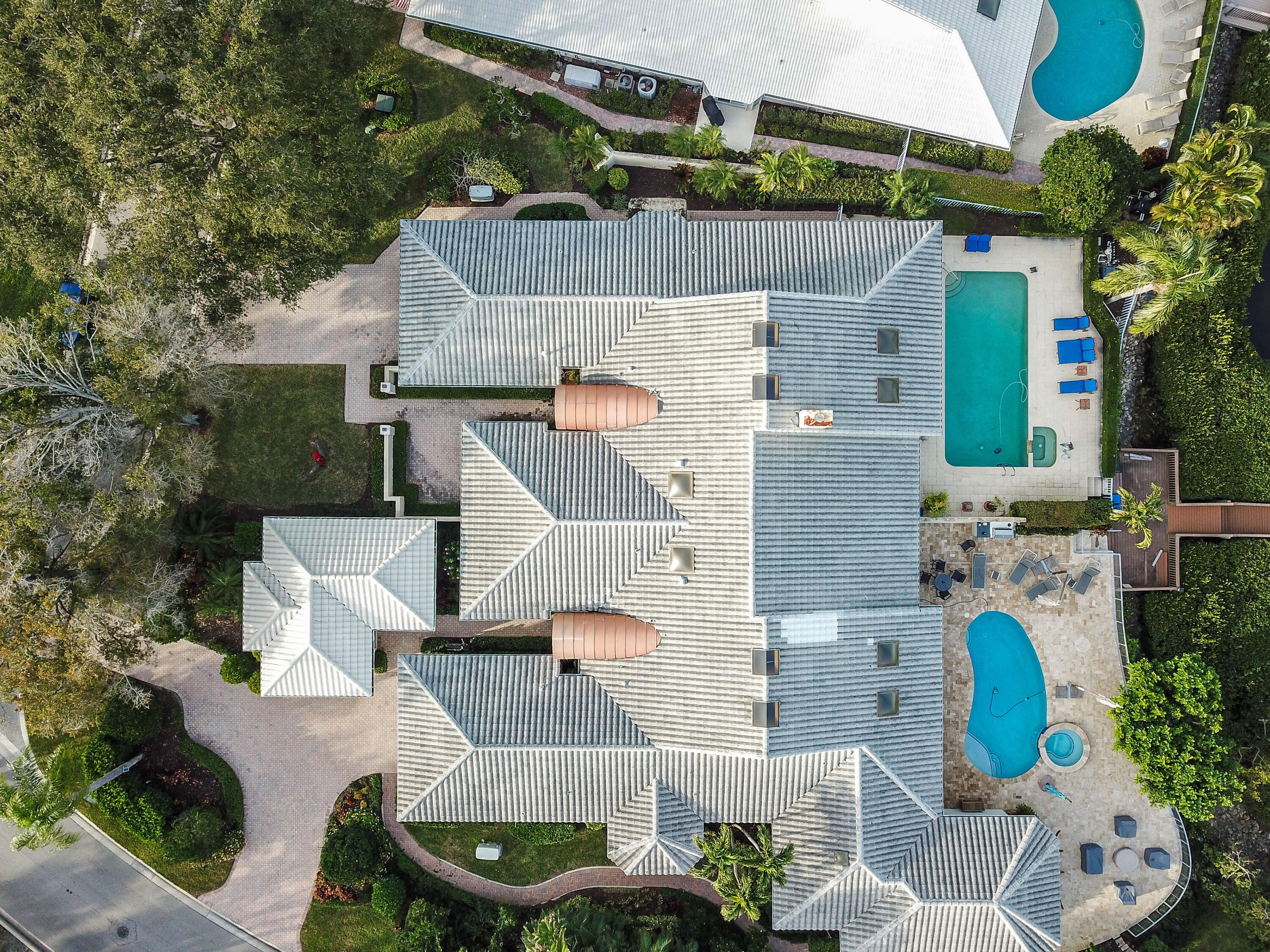 Admirals Cove - Residential