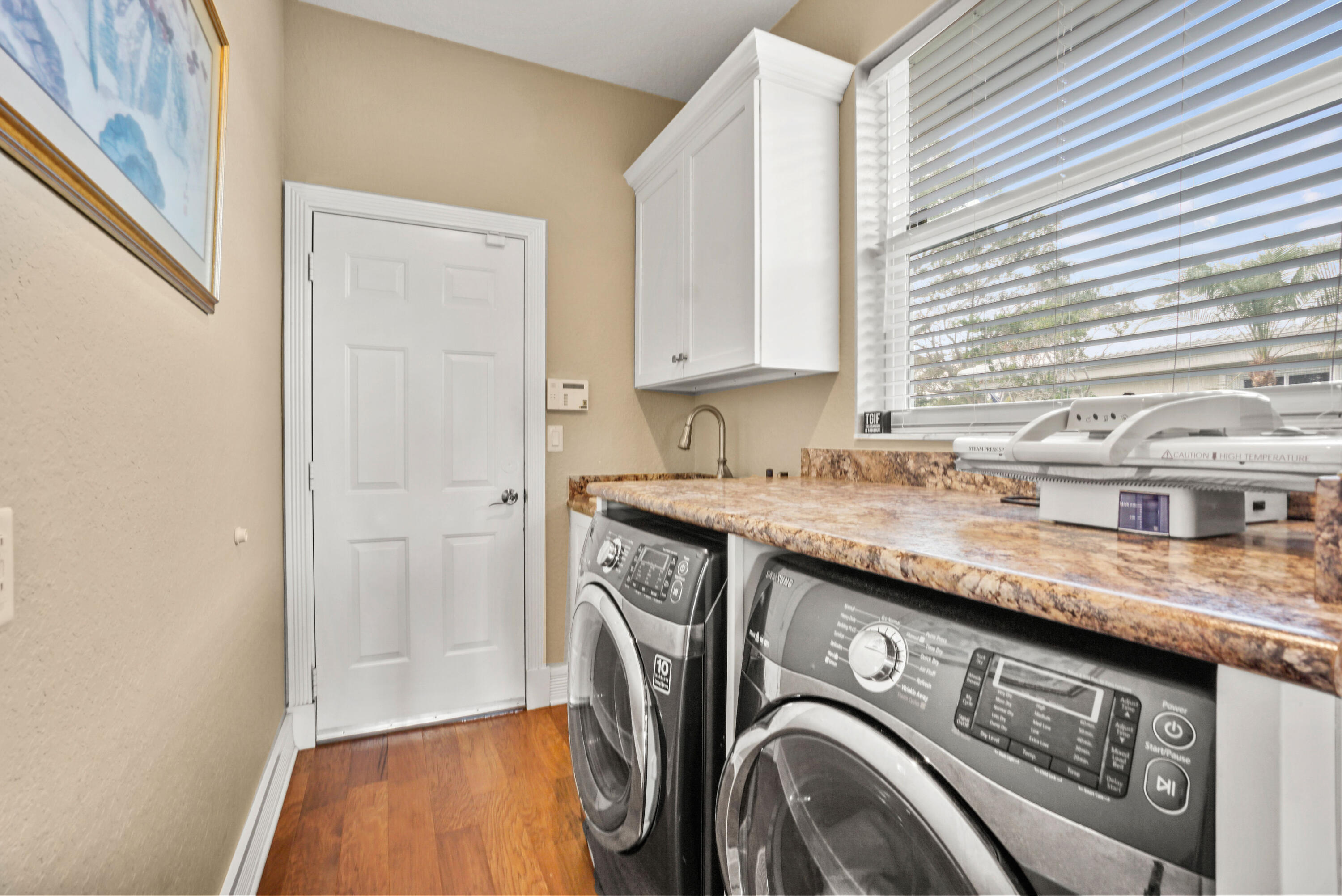 Admirals Cove - Residential