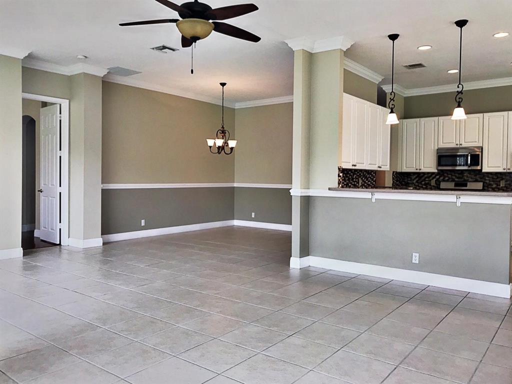 Magnolia Lakes - Residential