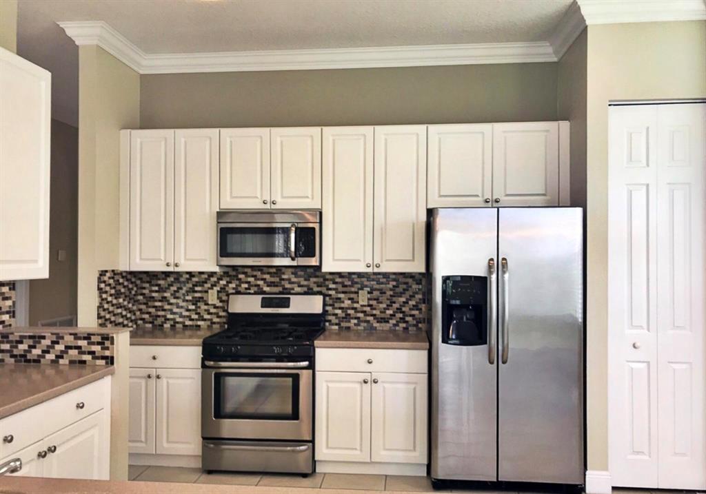 Magnolia Lakes - Residential