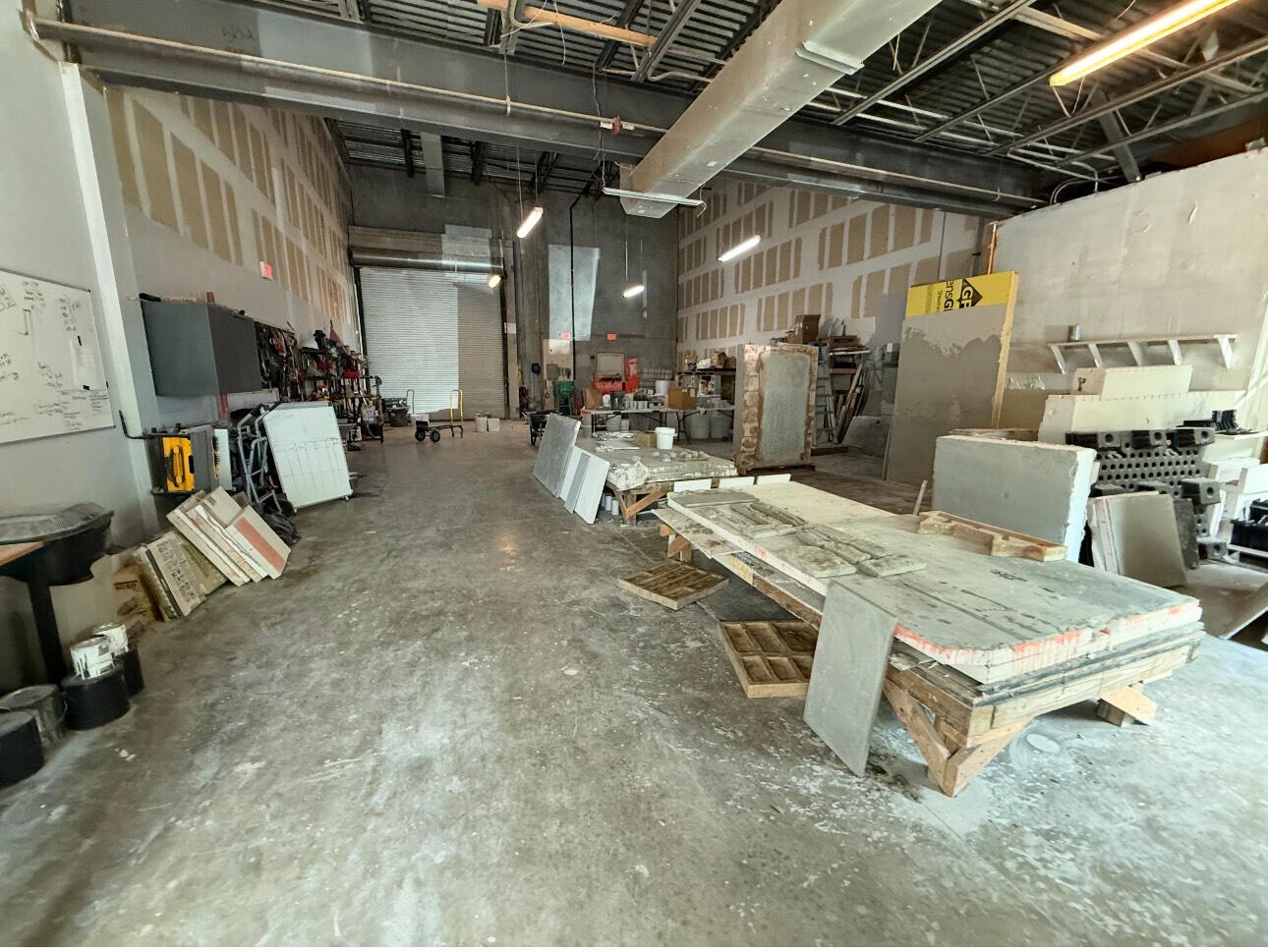 CONGRESS COMMERCE CENTER - Commercial Lease