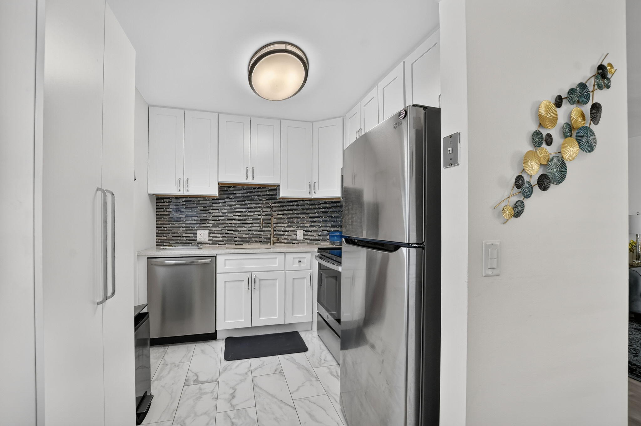150 Mansfield D