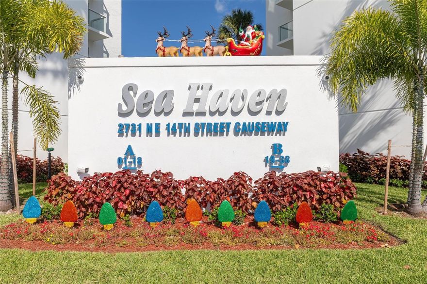 Beautiful unit, a short walk to the beach, fishing pier and great restaurants. It is a 55 older community. fully funded reserves  an a total restoration has transformed this property into a resort like feel.