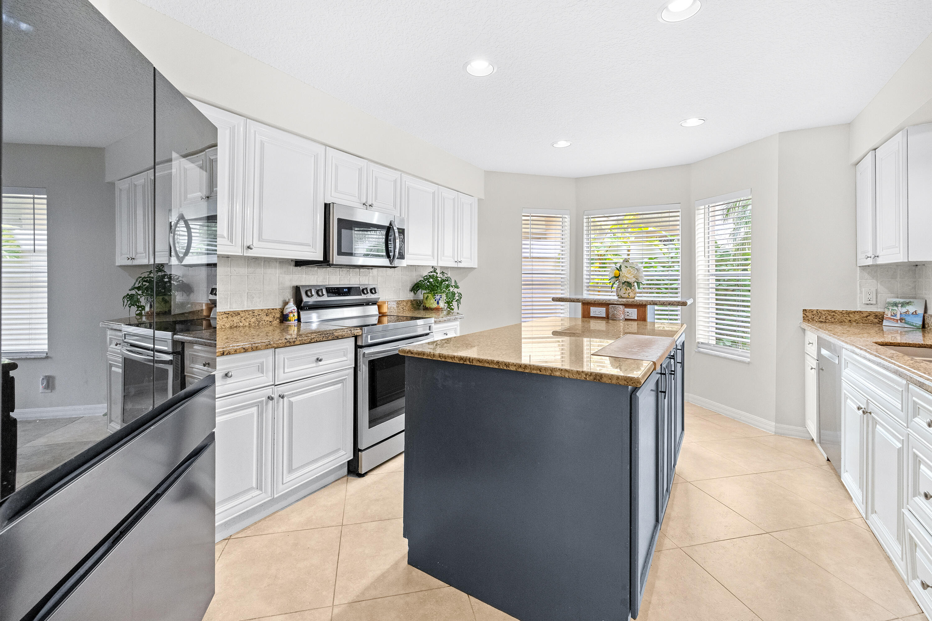 CANTERBURY AT PGA NATIONAL - Residential