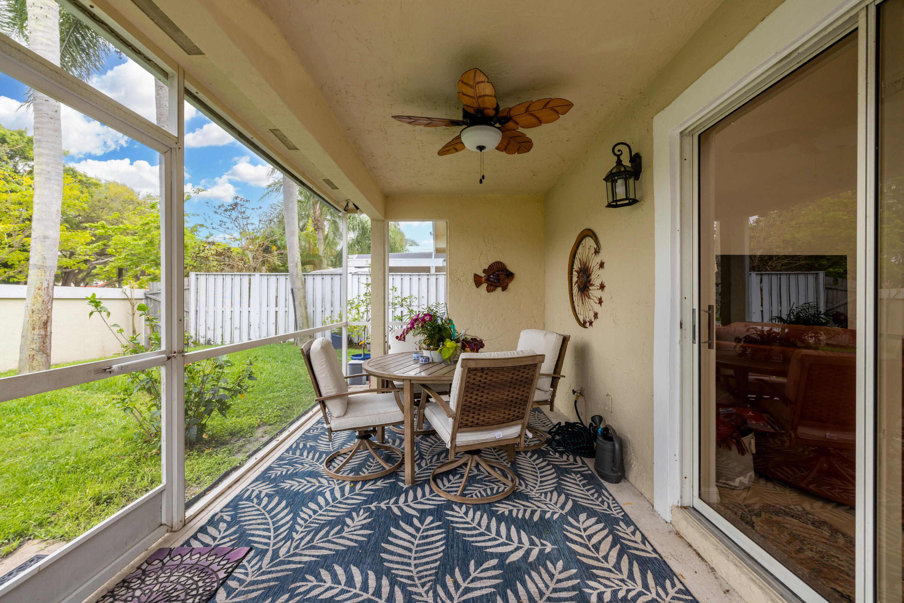 CANTERBURY AT PGA NATIONAL - Residential