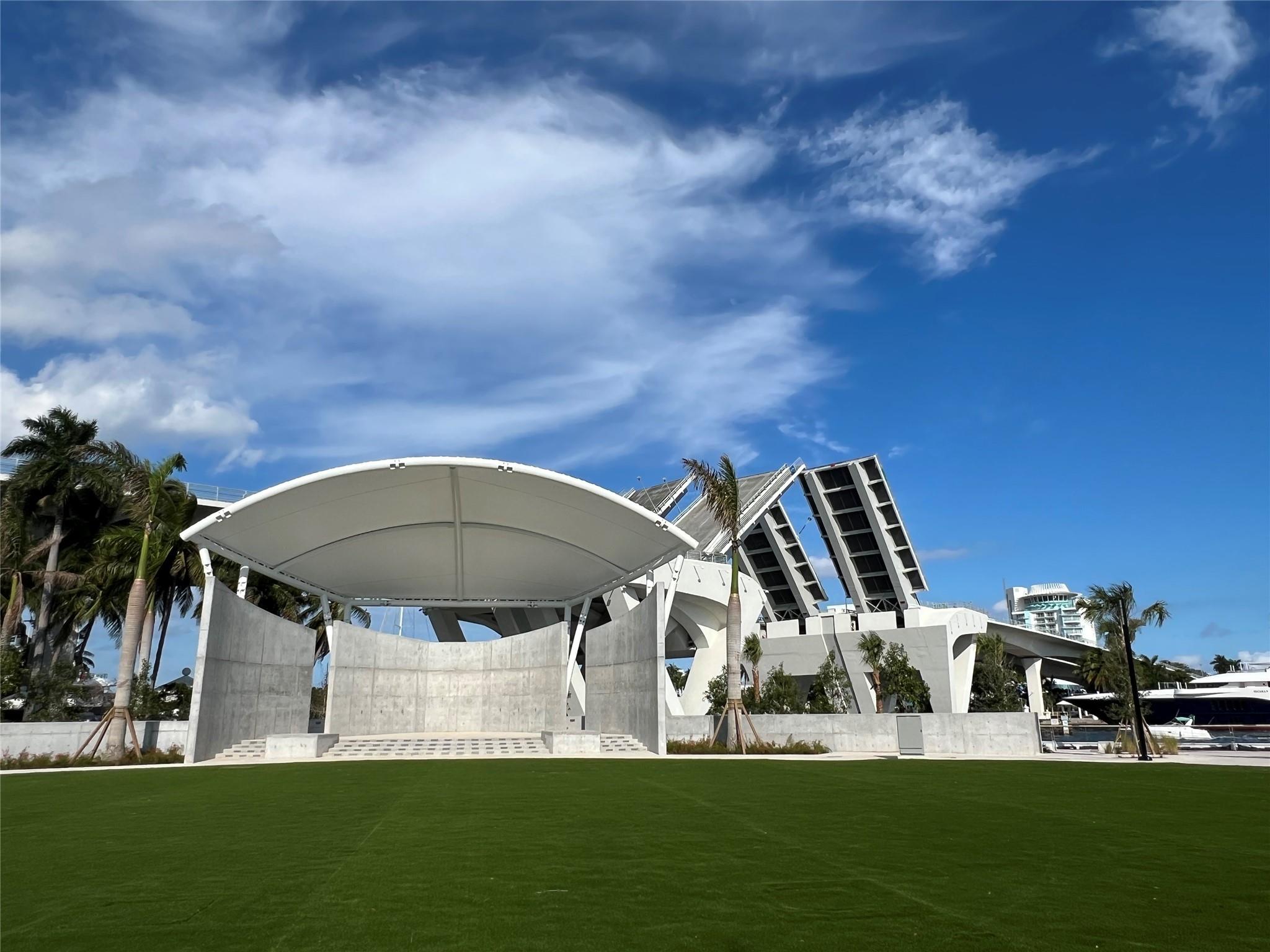 Cliff Lake Villas - Residential