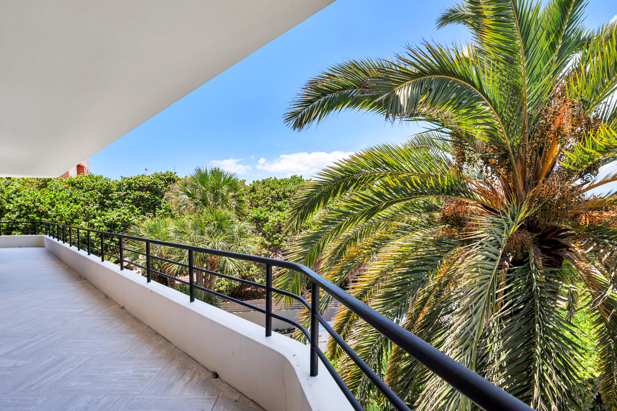LEVERETT HOUSE CONDO - Residential