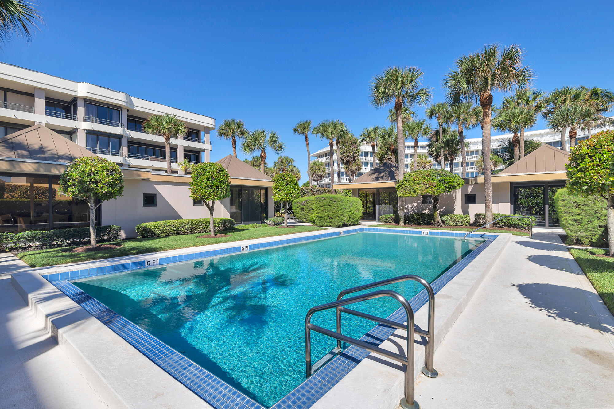 LEVERETT HOUSE CONDO - Residential