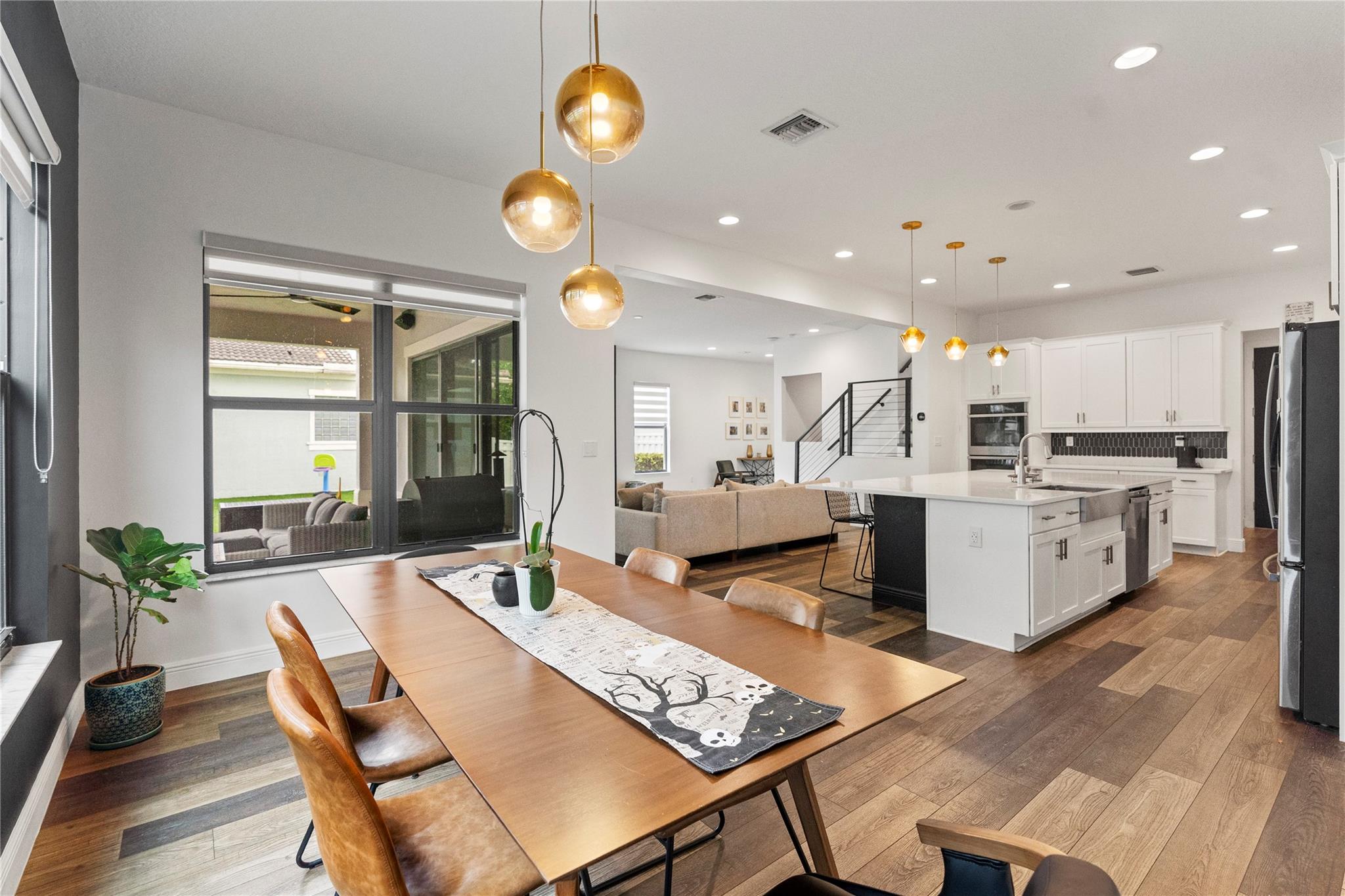 Coral Lago 182-31 B - Residential