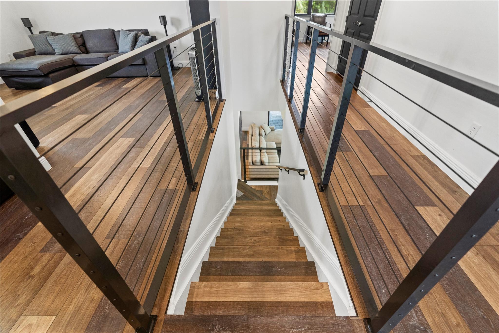 Coral Lago 182-31 B - Residential