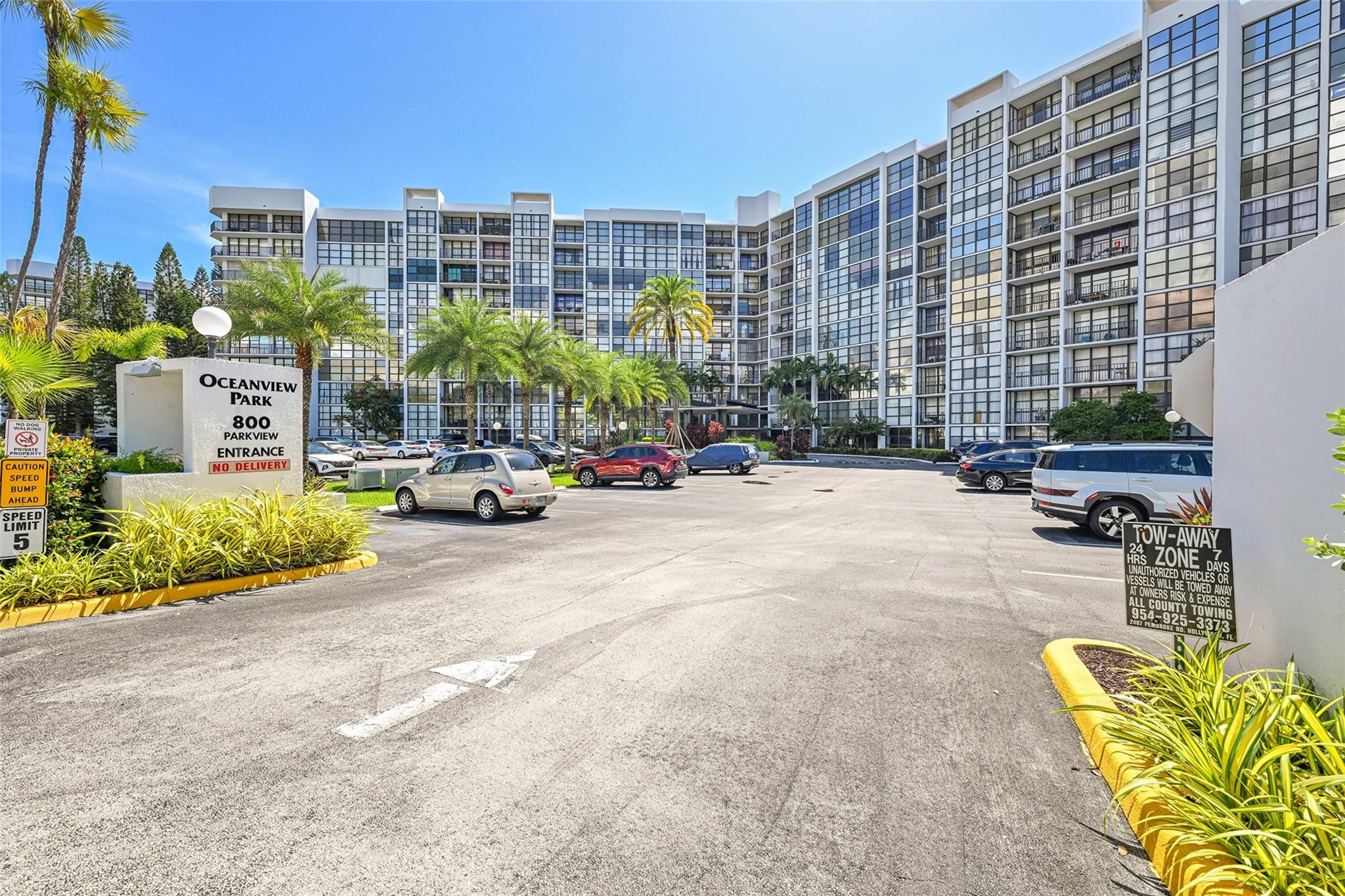 Oceanview Park Condo - Residential