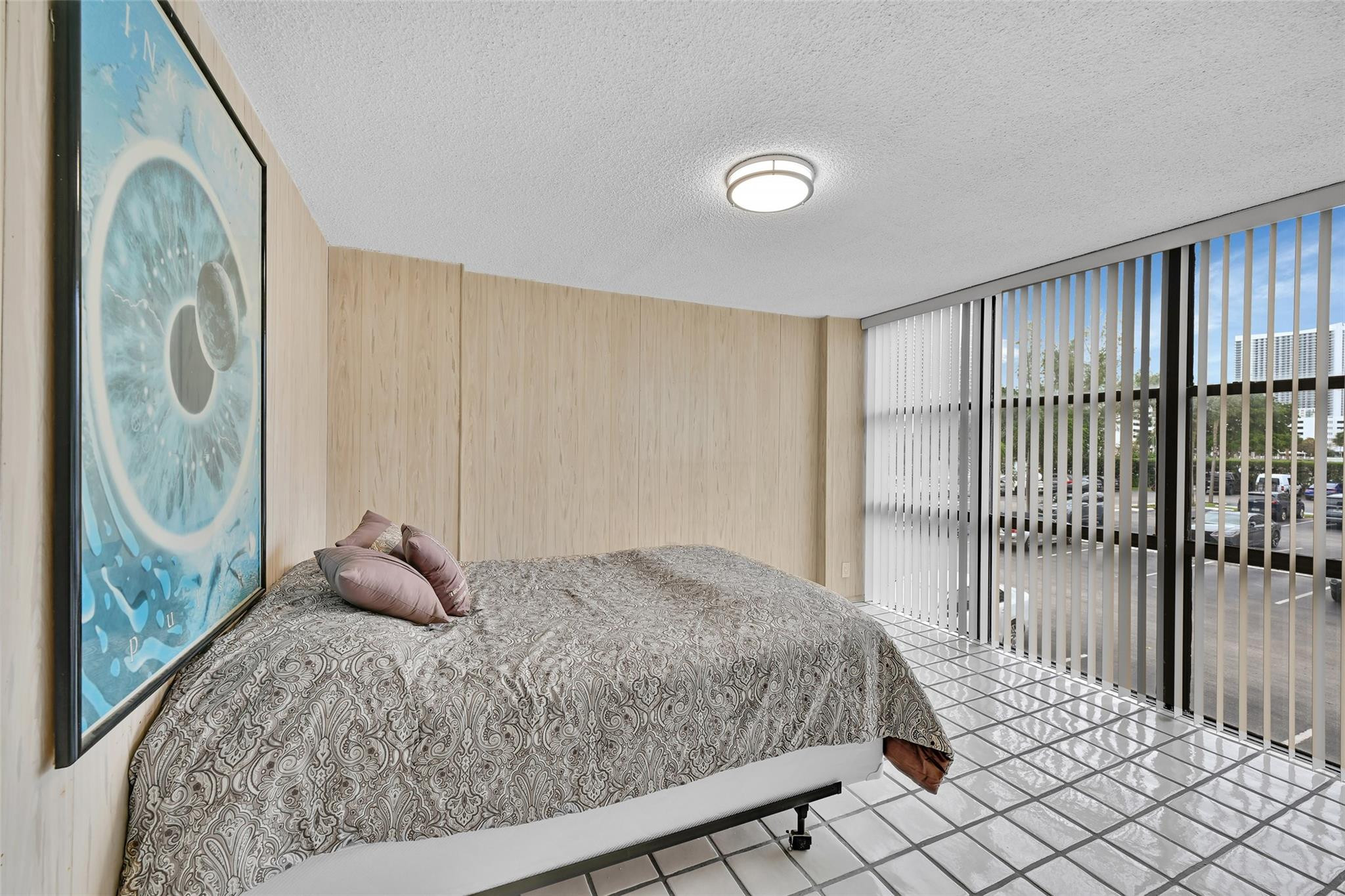 Oceanview Park Condo - Residential