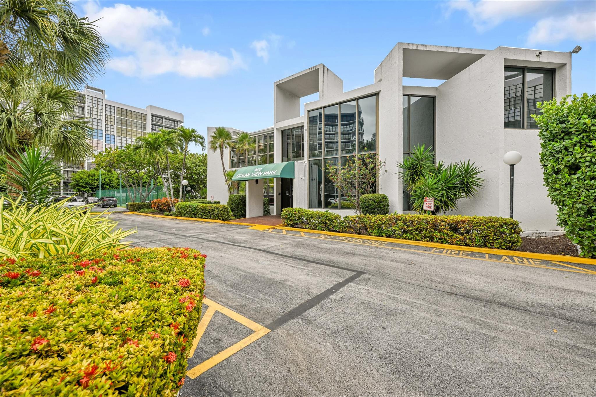 Oceanview Park Condo - Residential