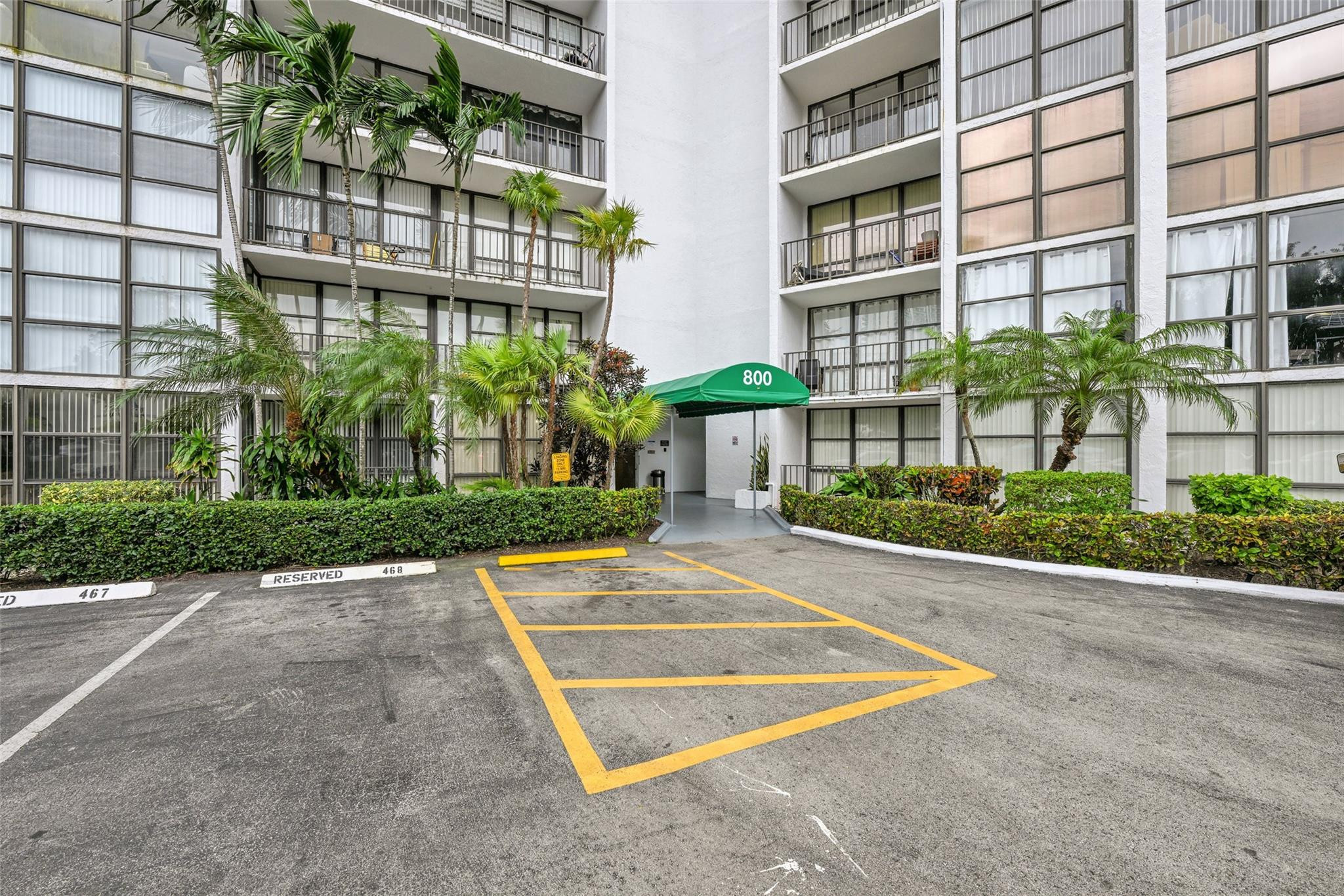 Oceanview Park Condo - Residential