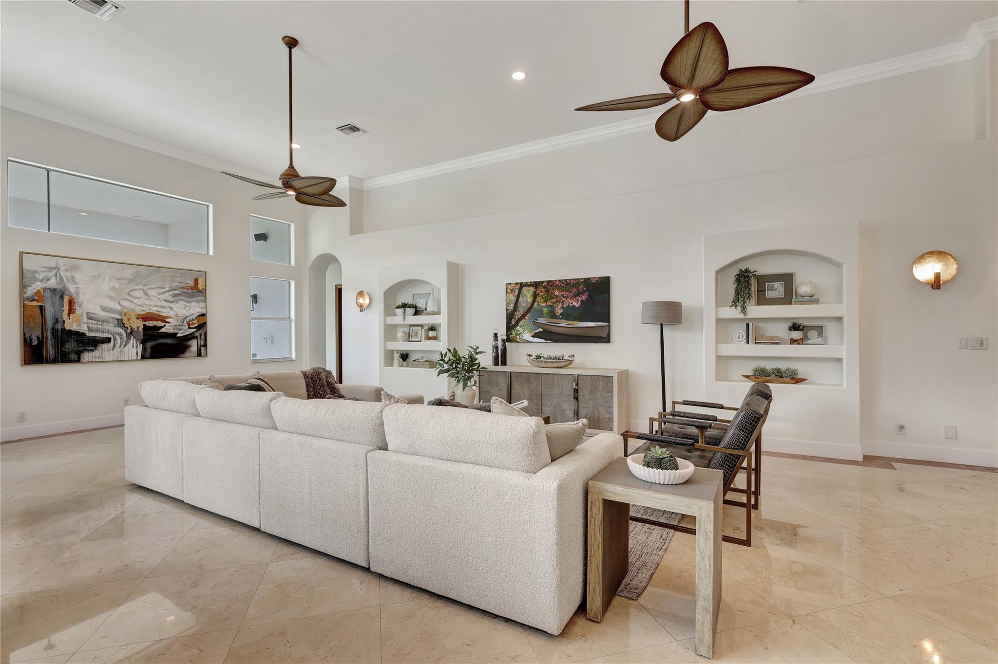 Everglades Land Co Sub 1- - Residential Lease