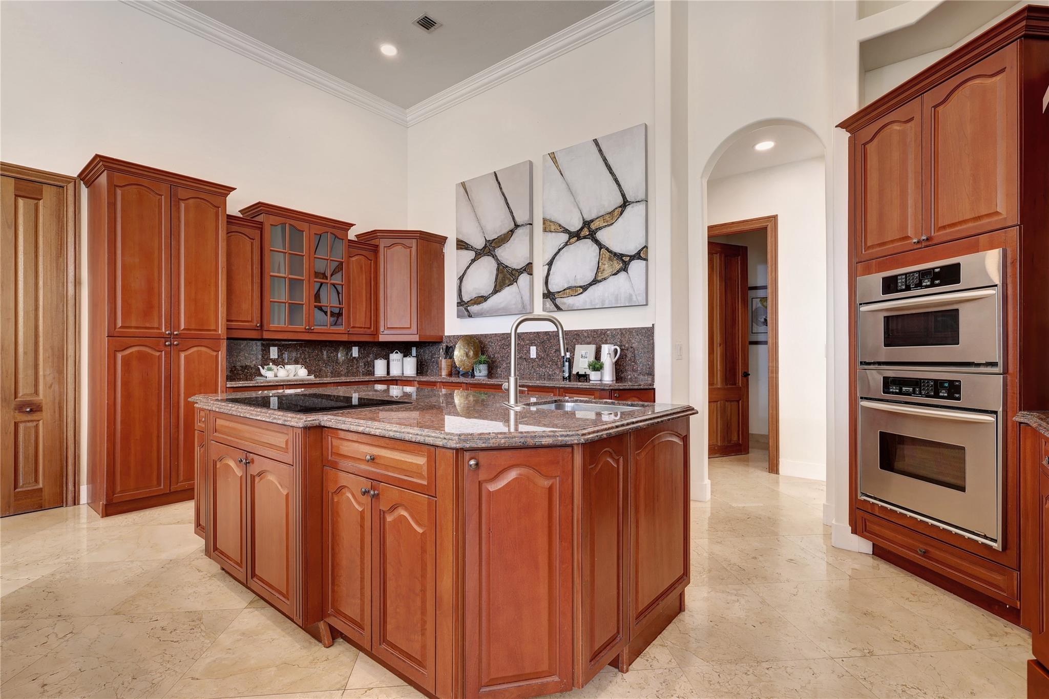Everglades Land Co Sub 1- - Residential Lease
