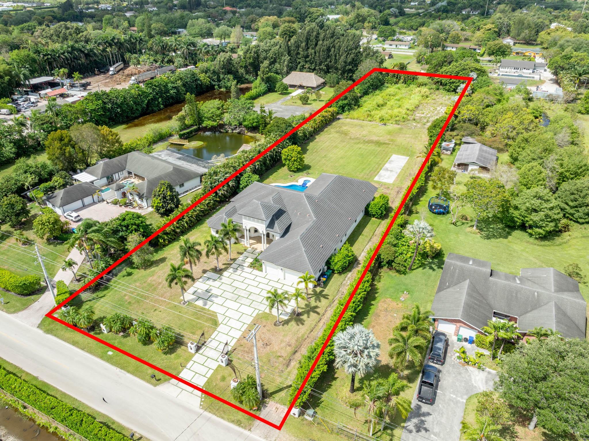 Everglades Land Co Sub 1- - Residential Lease