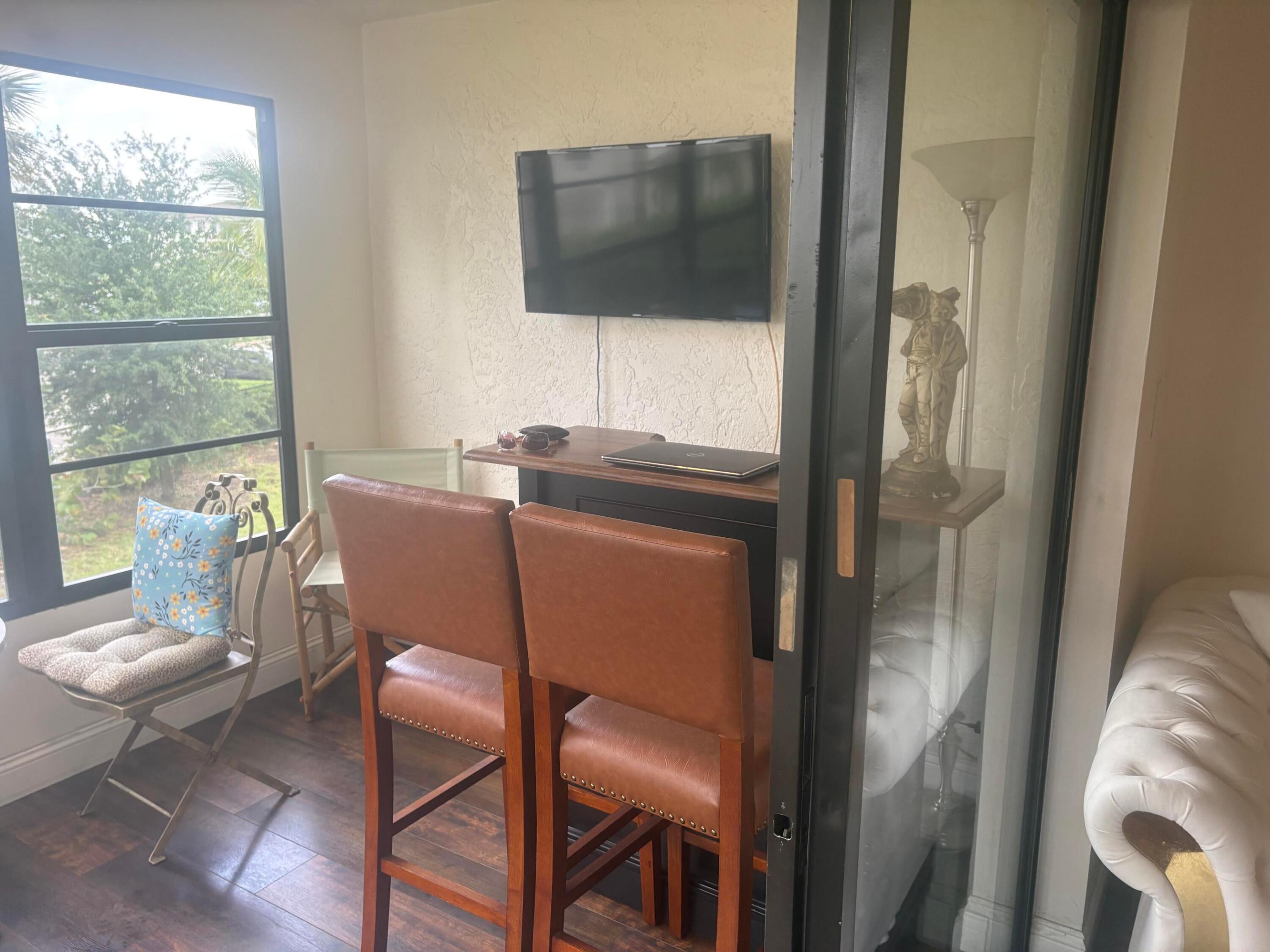 ISLE OF SANDALFOOT CONDO - Residential