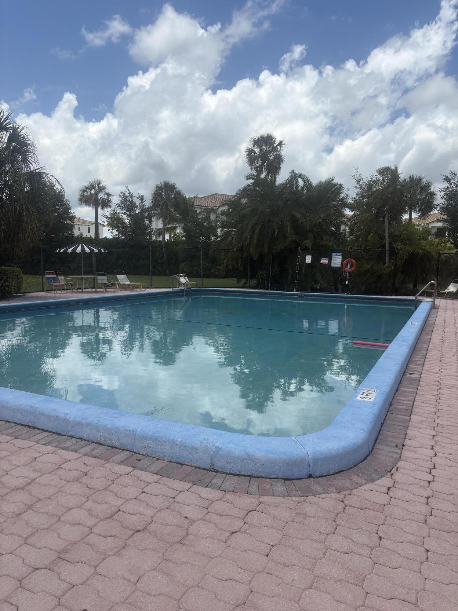 ISLE OF SANDALFOOT CONDO - Residential