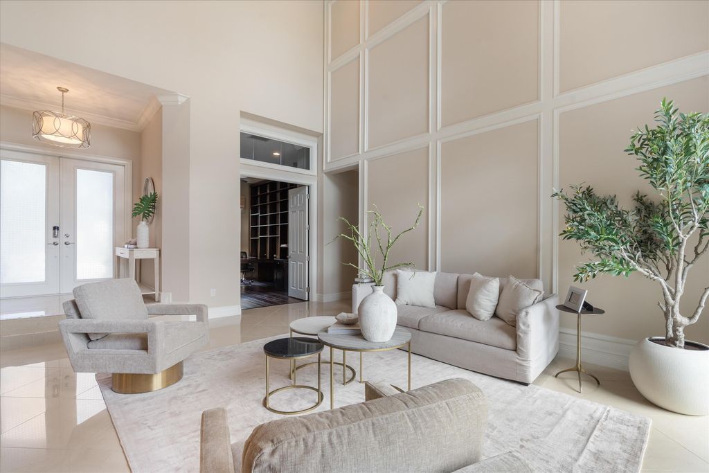 Photo of 16832 Charles River Drive, Delray Beach, FL 33446 (MLS # R11013385)