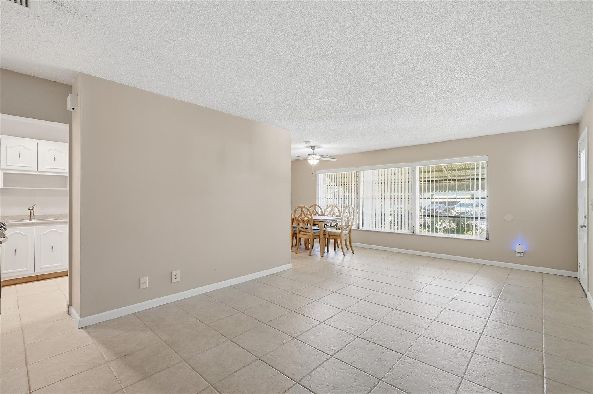 Lauderdale West Condo Nov - Residential Lease