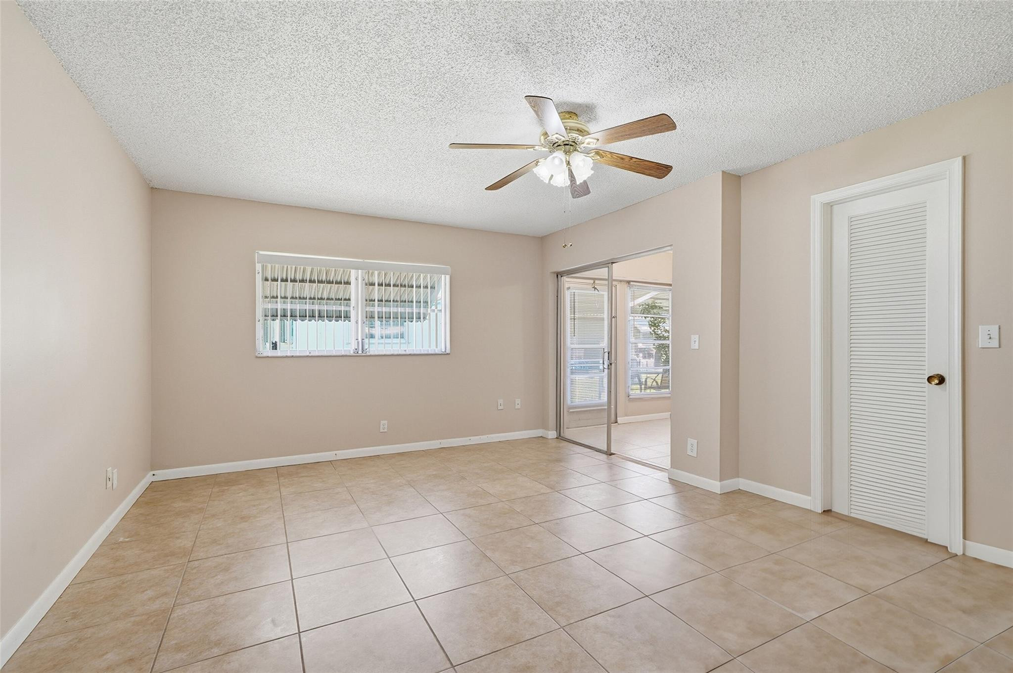 Lauderdale West Condo Nov - Residential Lease