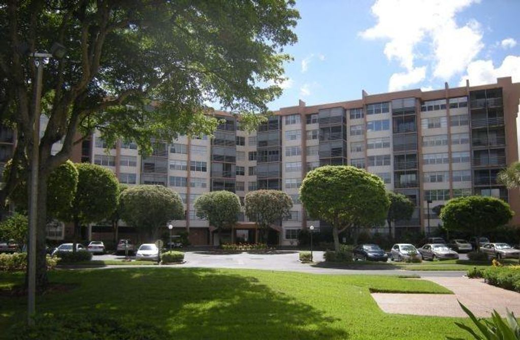 Photo of 1300 Saint Charles Pl Pl #410, Pembroke Pines, FL 33026 (MLS # F10261364)