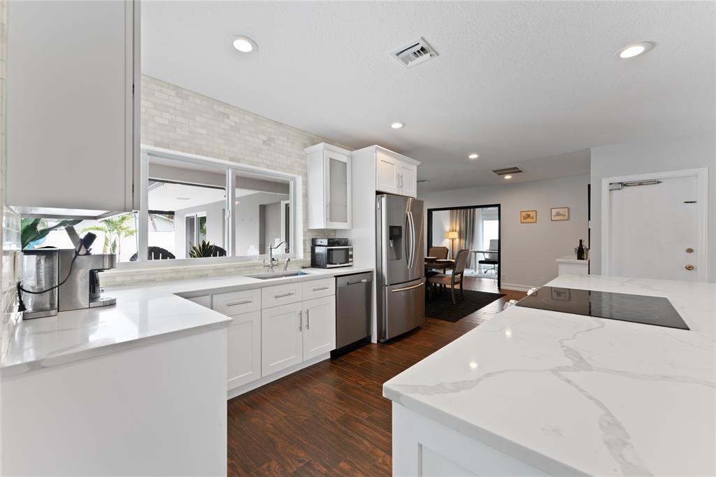 BOCA DEL MAR 1 - Residential Lease