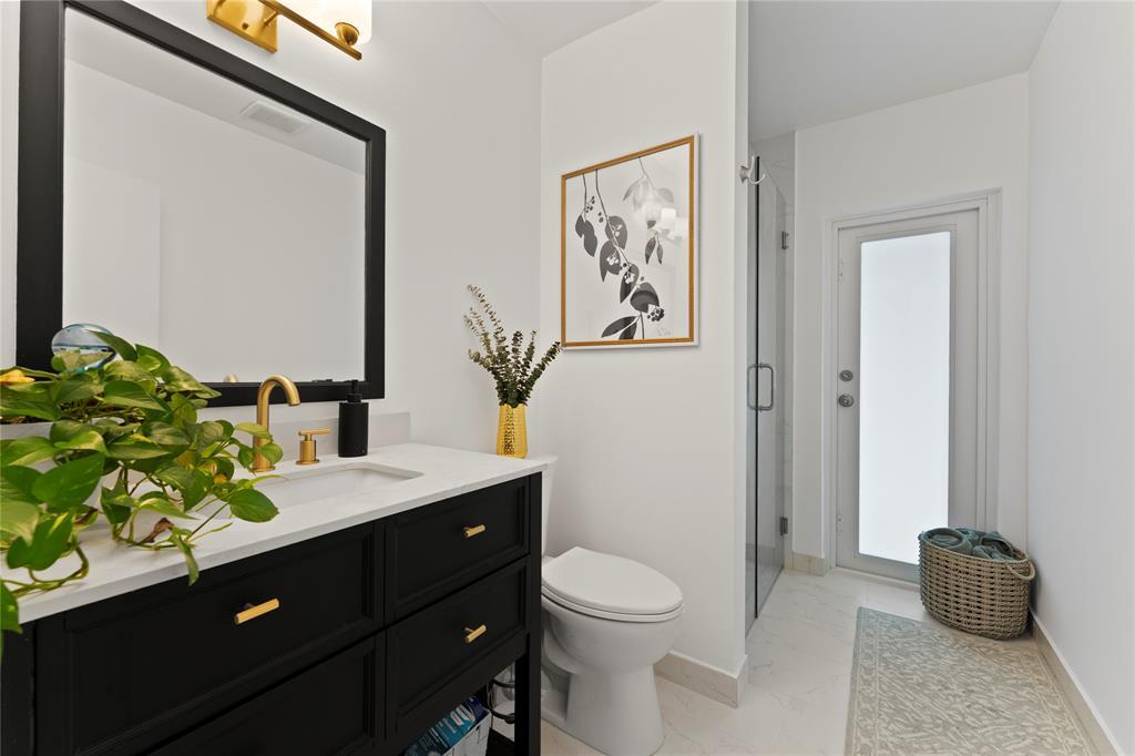 BOCA DEL MAR 1 - Residential Lease