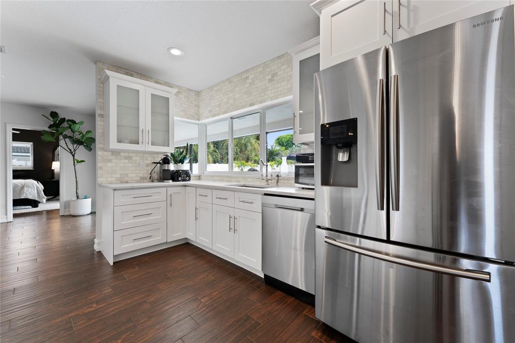 BOCA DEL MAR 1 - Residential Lease