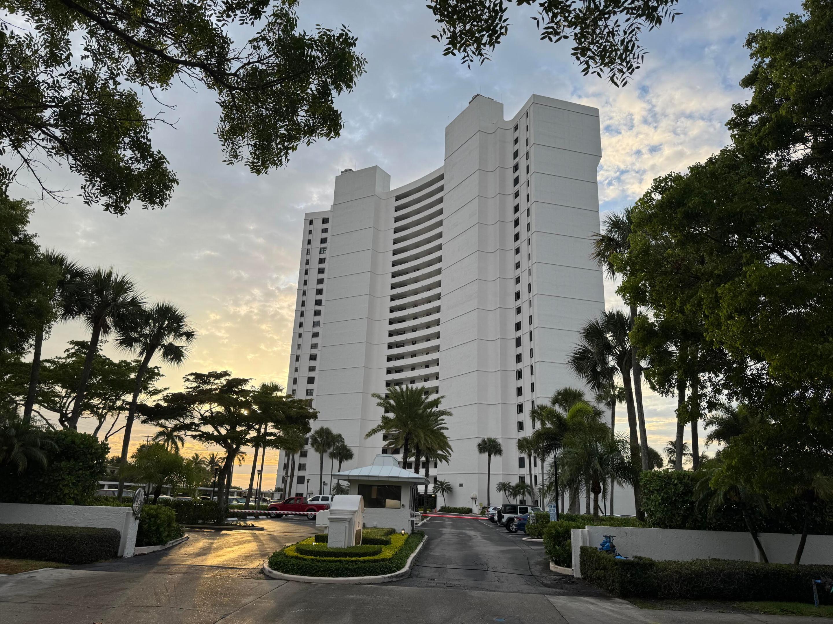 5200 N Flagler Drive 803