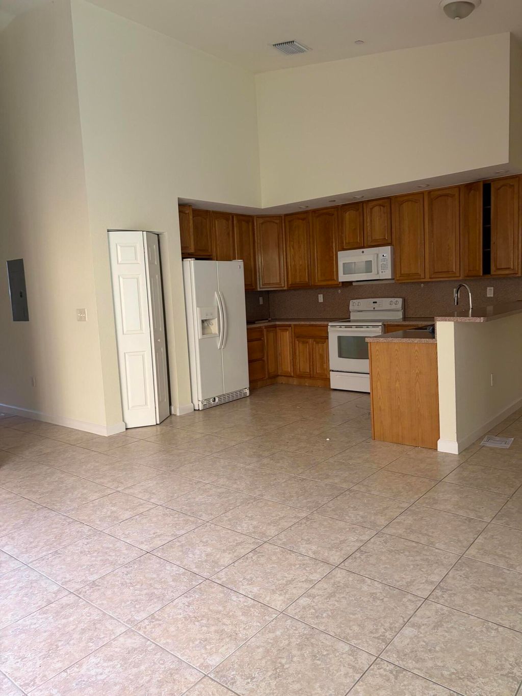 Photo of 4171 Gulfstream Road NE, Lake Worth, FL 33461 (MLS # B26017798)