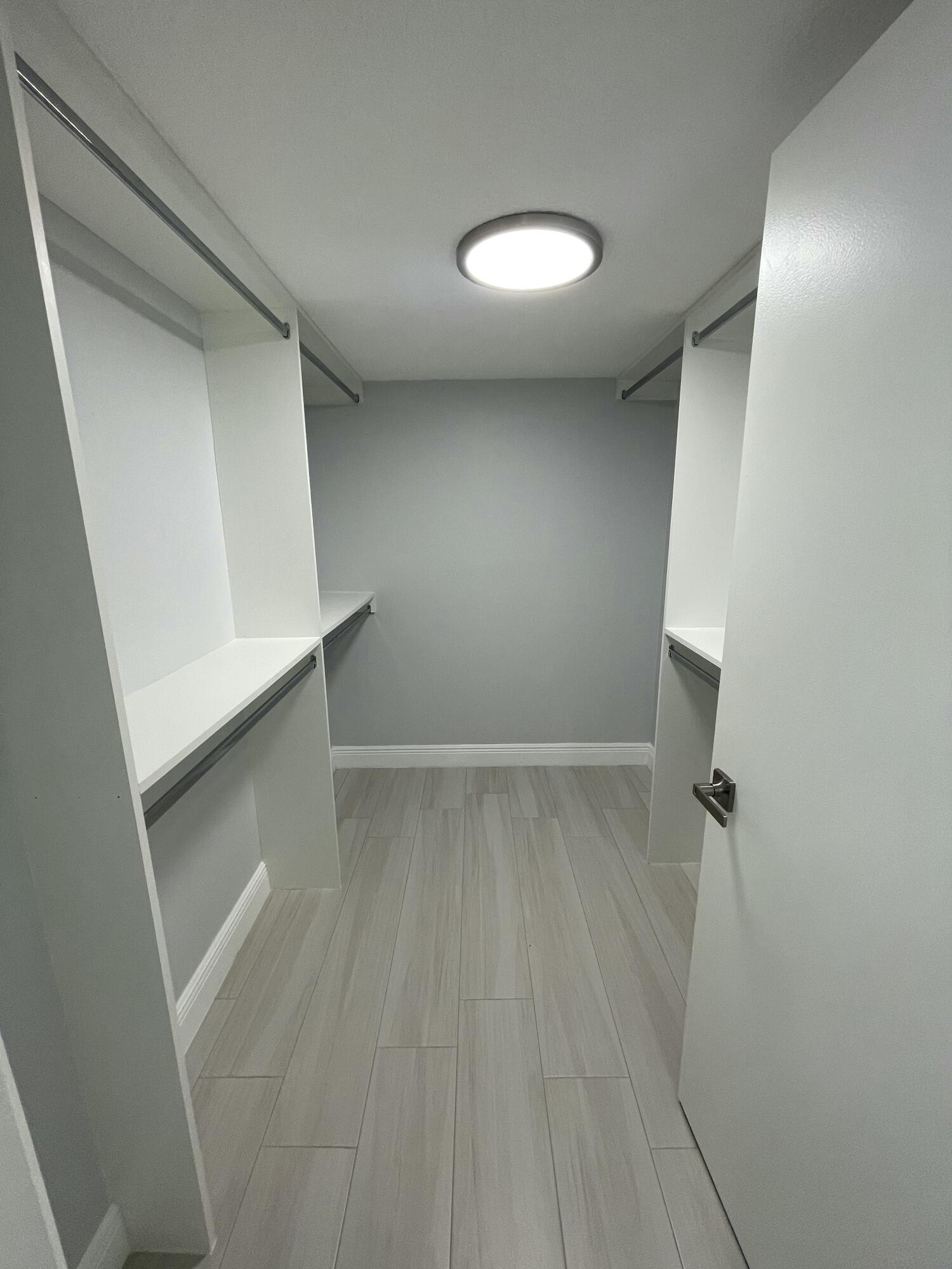 HAMLET AT POINCIANA CONDO - Residential