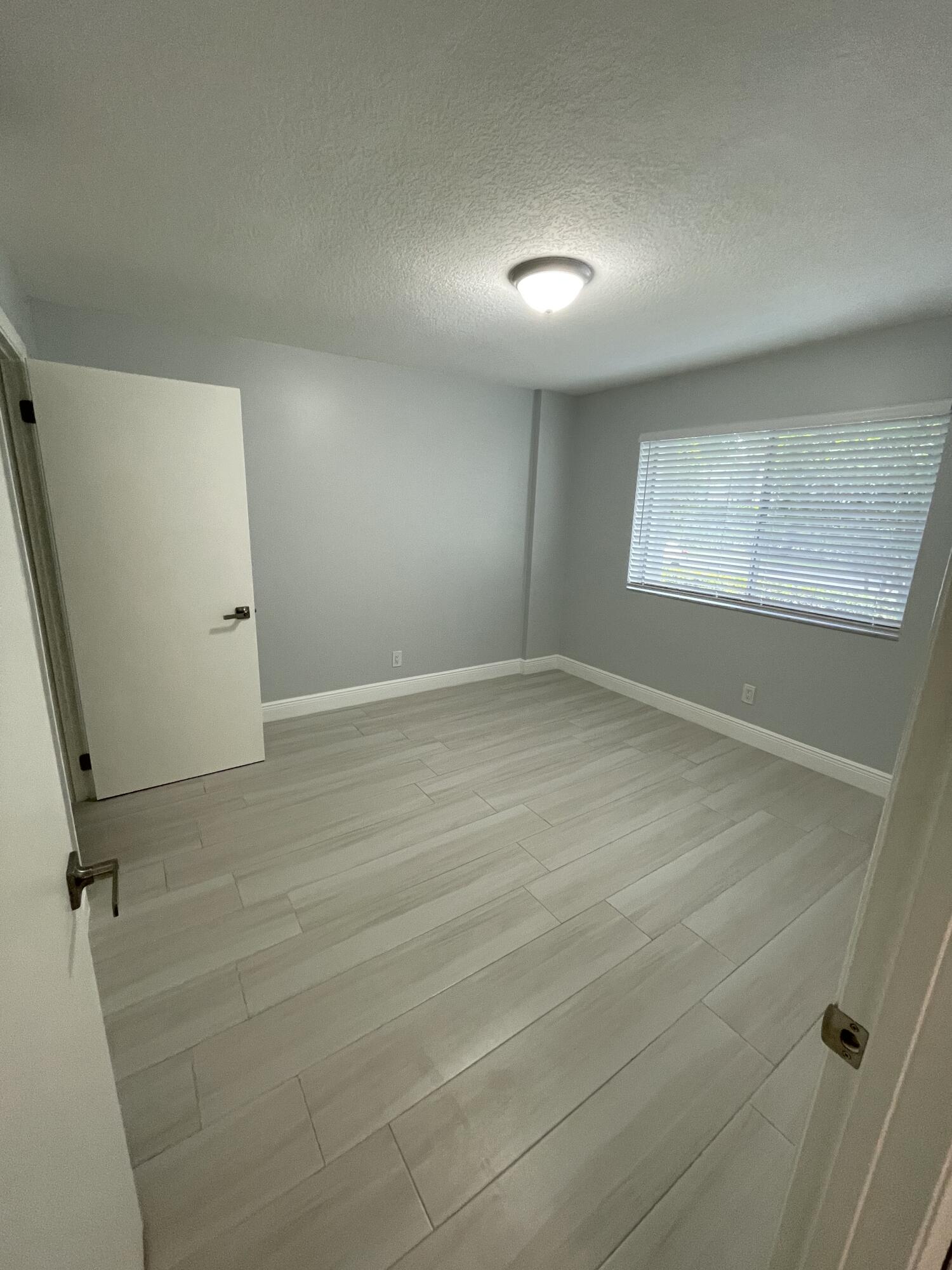 HAMLET AT POINCIANA CONDO - Residential