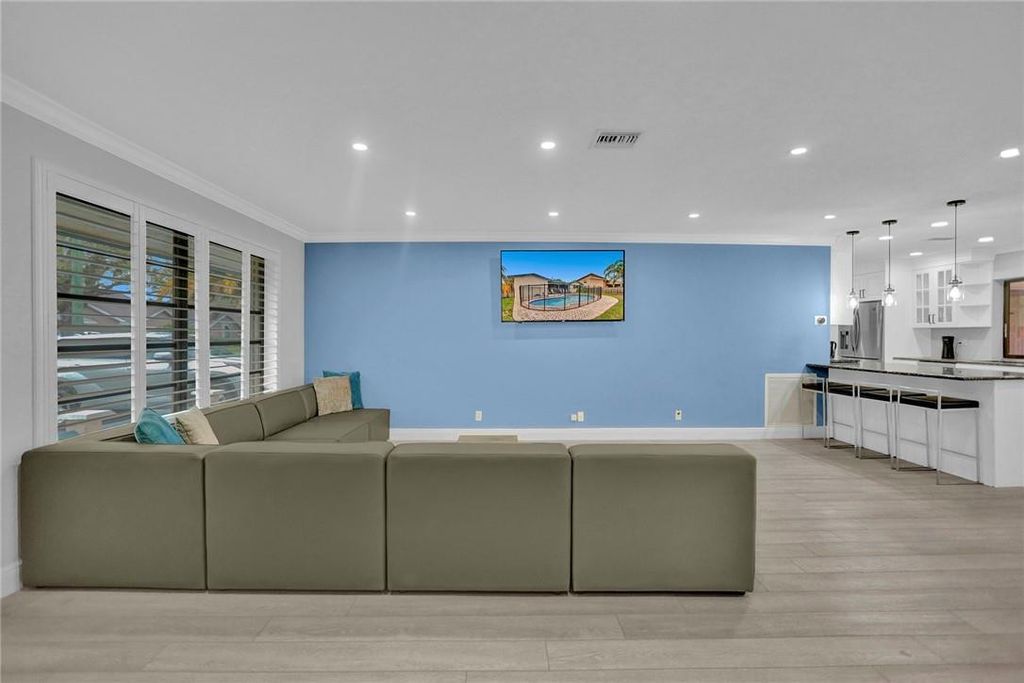 Photo of 5170 SW 89th Terrace, Cooper City, FL 33328 (MLS # F10551500)