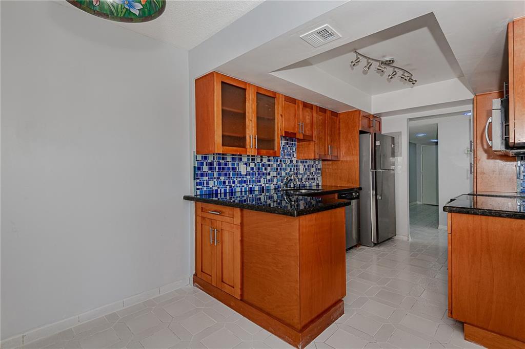 Del Prado - Residential