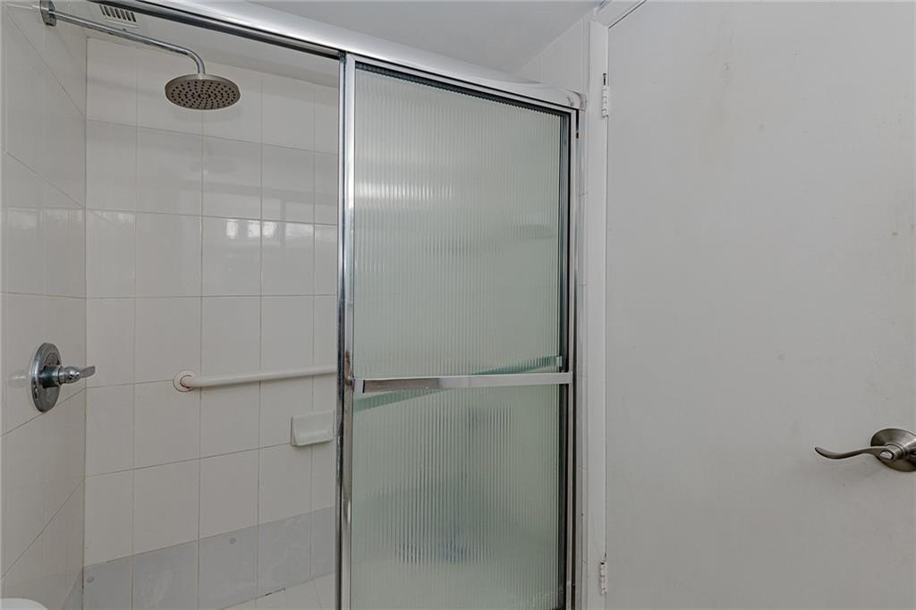 Del Prado - Residential