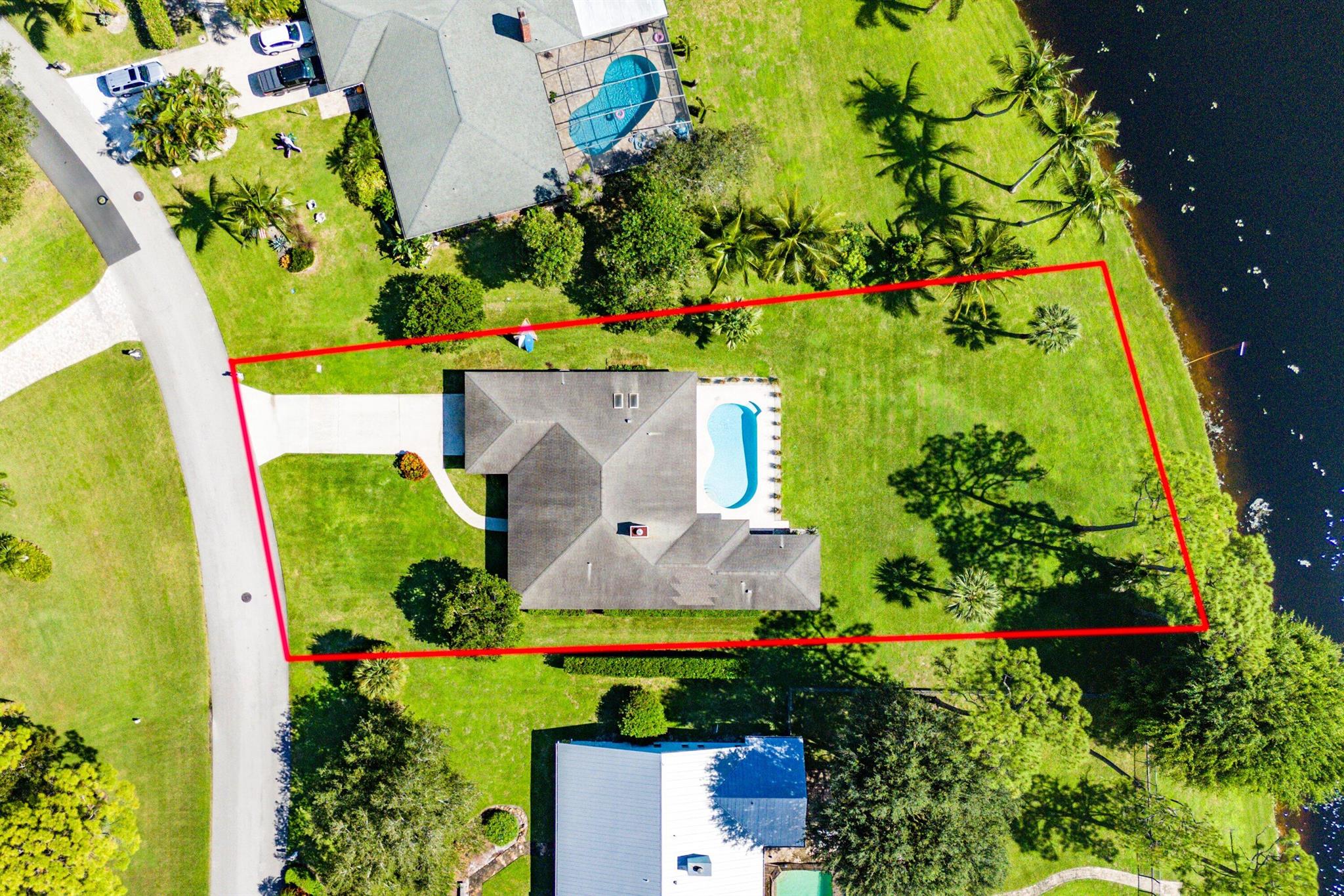 WHISPERING TRAILS 1 - Residential
