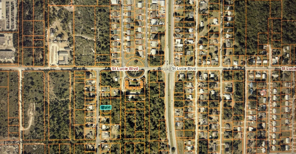 Photo of 2 W DIXIE Boulevard, Fort Pierce, FL 34946 (MLS # B26066234)