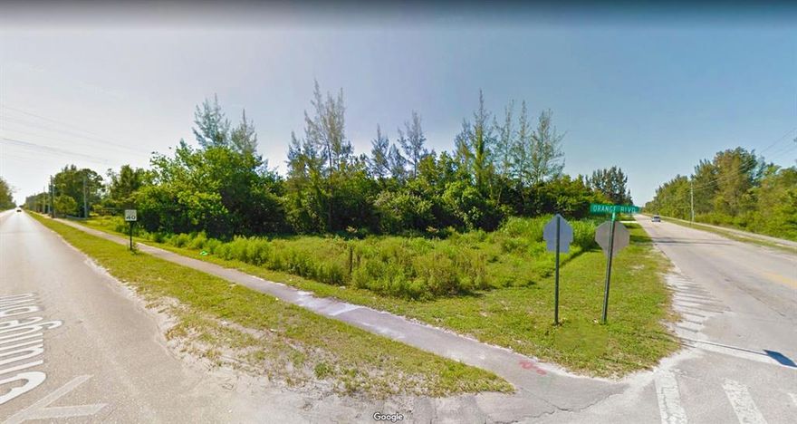 3 acre corner lot in a prime location!  Build your dream home or bring your business. No HOA. Paved road. Close to shopping, schools, stores and more.