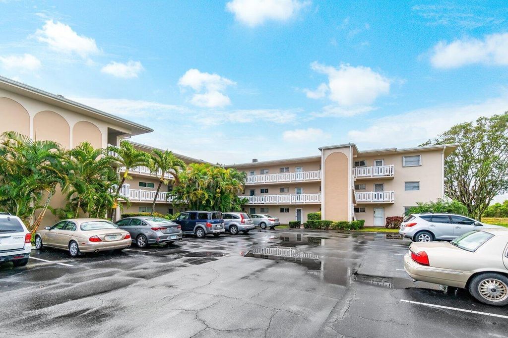 Photo of 2640 S Garden Drive S #112, Lake Worth, FL 33461 (MLS # R10982644)