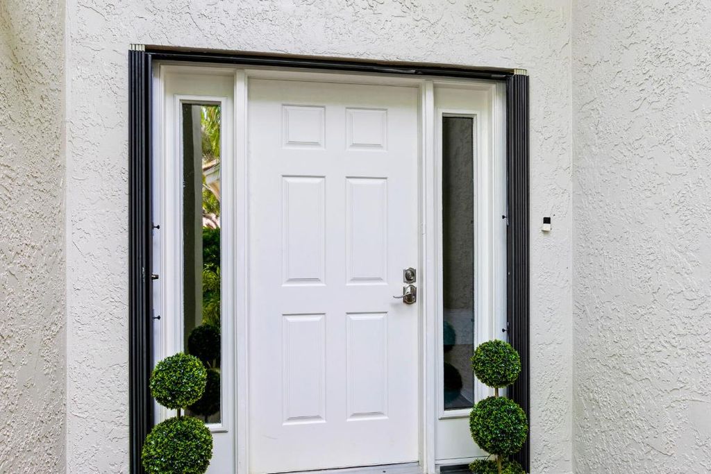 Photo of 16100 W West Bay Drive #147, Jupiter, FL 33477 (MLS # R10905759)