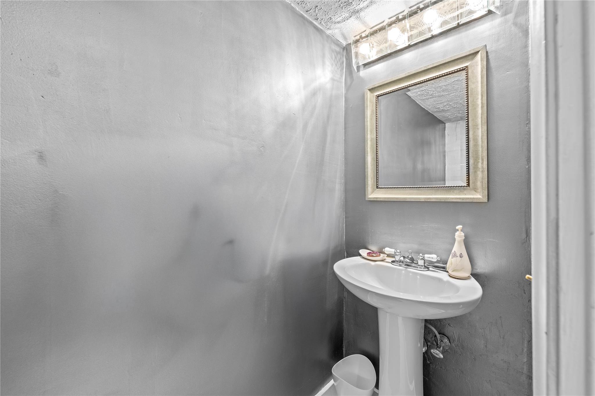 Venetian Park V - Residential